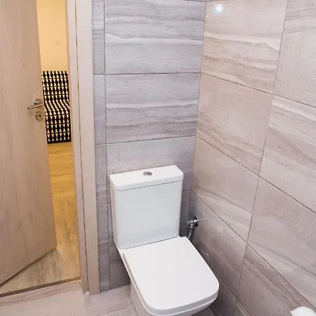 아파트 Stylish, Comfortable, Basement Loft-like With Amenities
