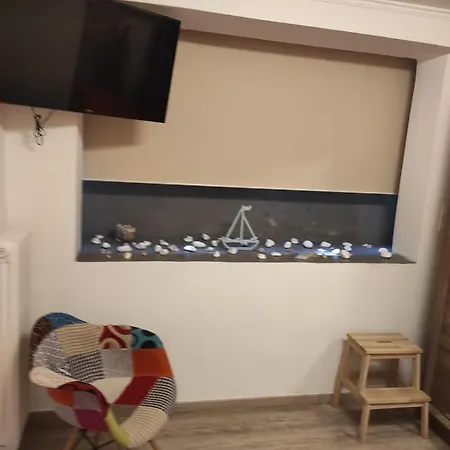 Stylish, Comfortable, Basement Loft-like With Amenities 아파트 *