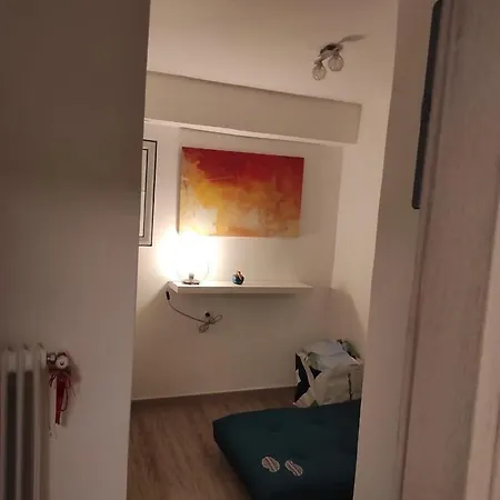 아파트 Stylish, Comfortable, Basement Loft-like With Amenities 아테네